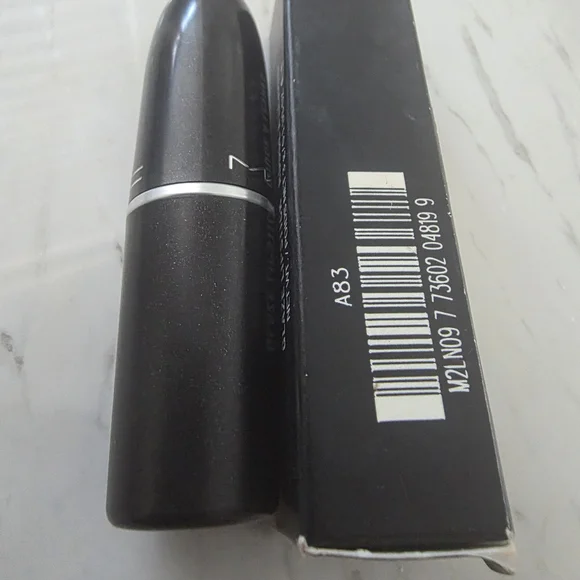 Pervette MAC Cosmetics Glaze Lipstick in Pervette - Pink - Picture 4 of 6